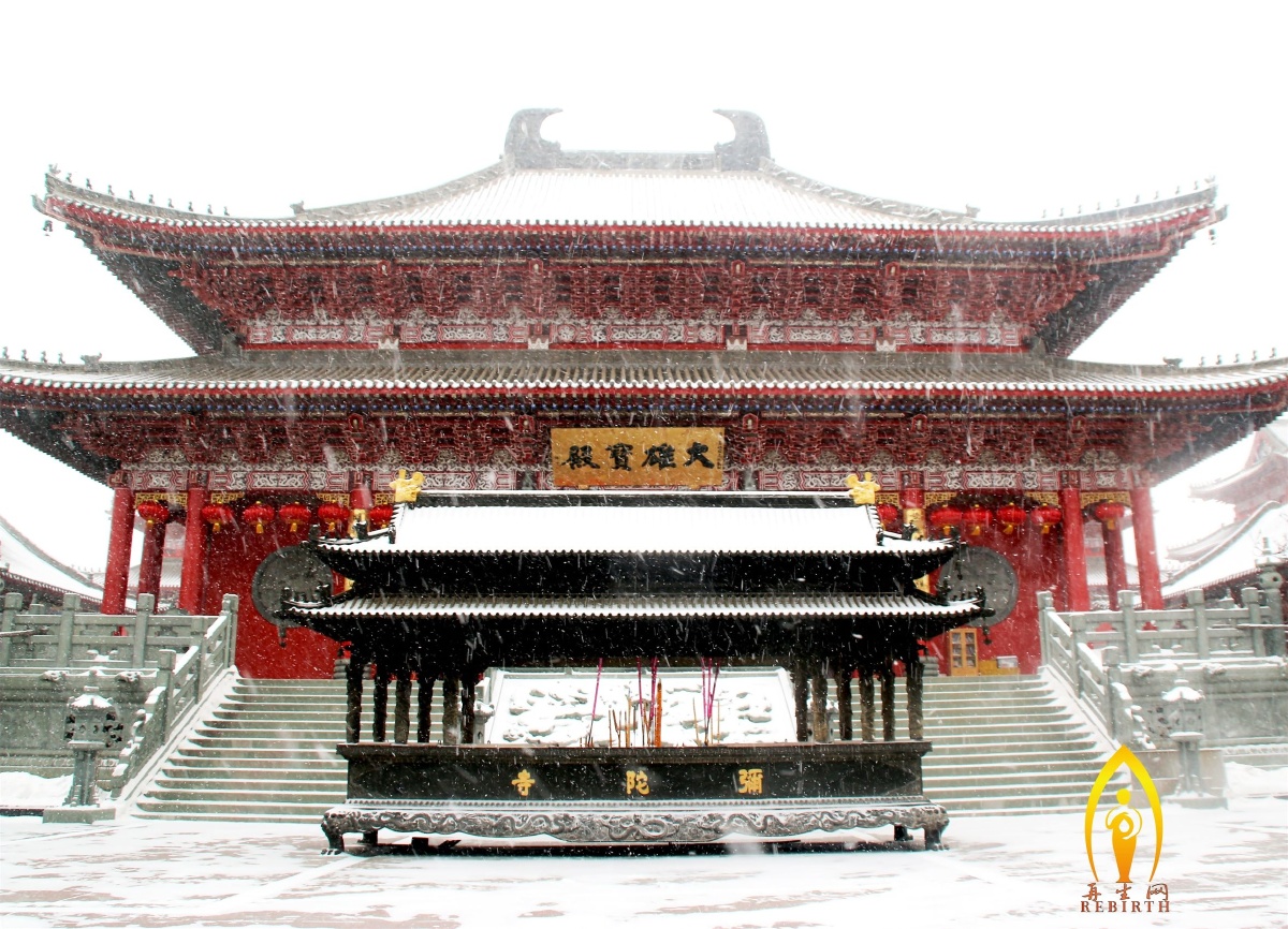 雪中禅境——冬雪中的沈阳寺院