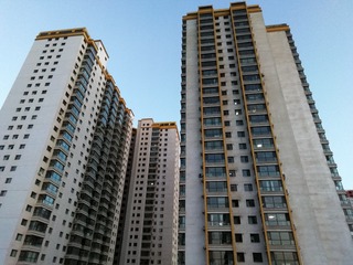 314472