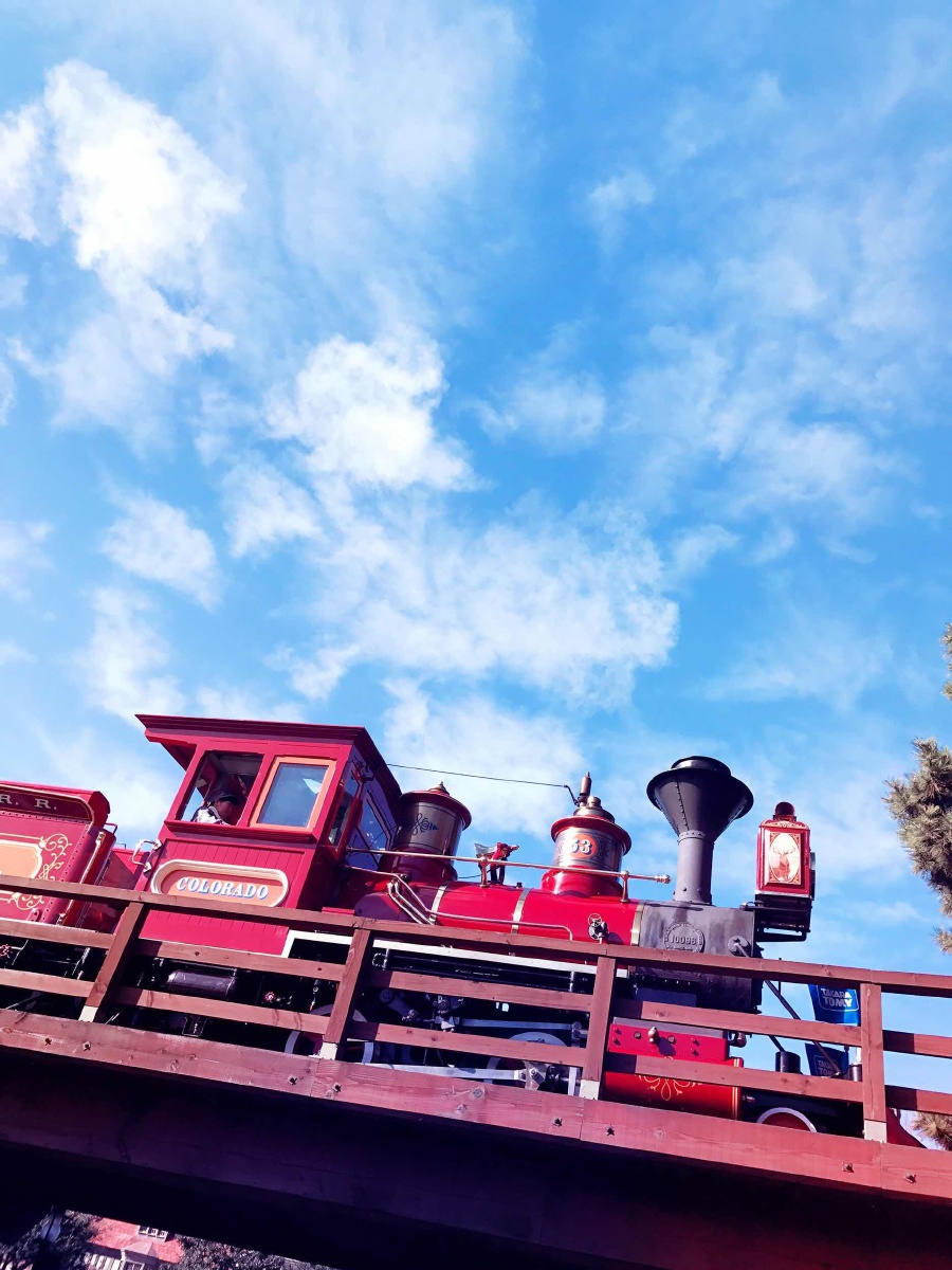 东京迪士尼的小火车