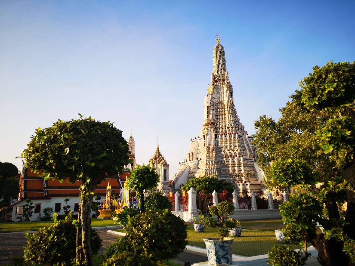 泰国曼谷郑王庙的清晨