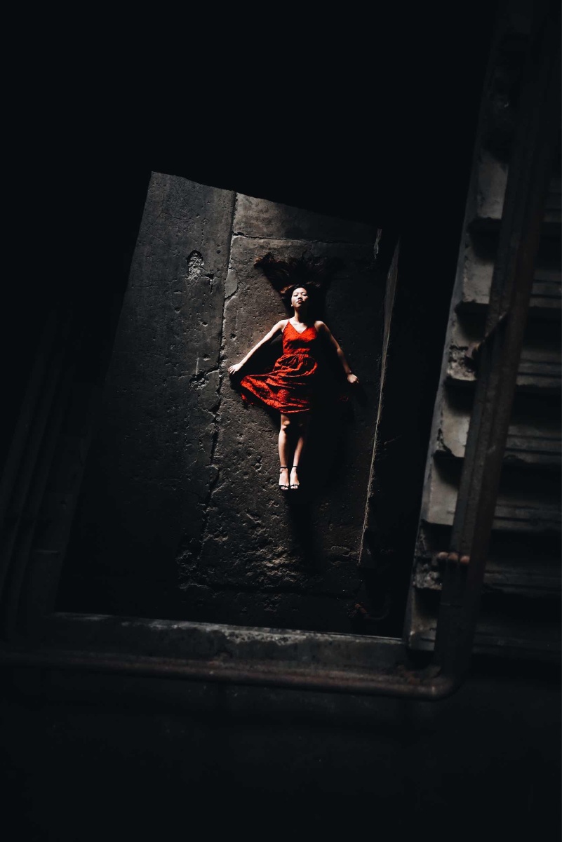 闻到一股死亡的气息