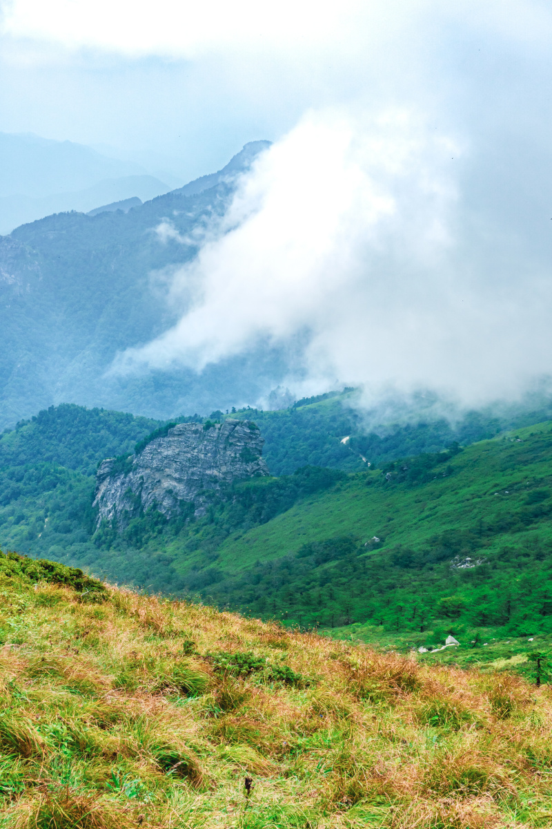秦岭光头山 - st-war - 图虫