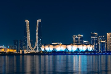 30663