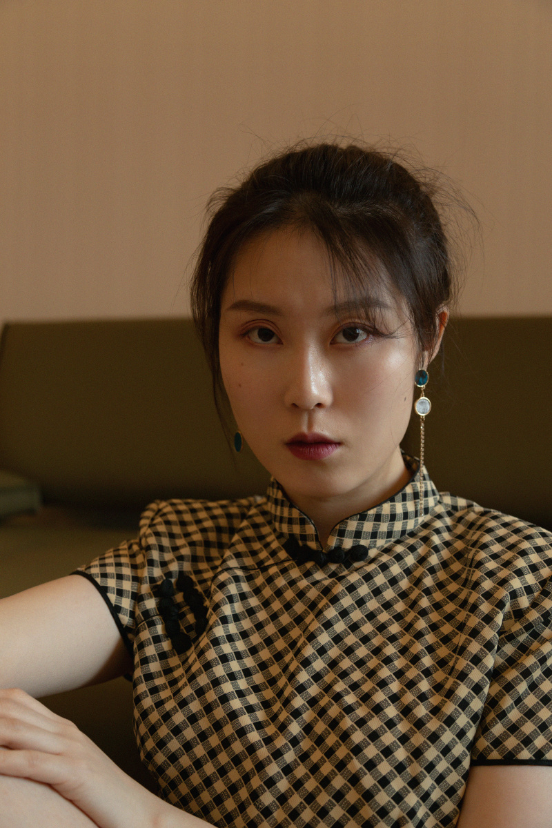 妈妈的旗袍居家自拍