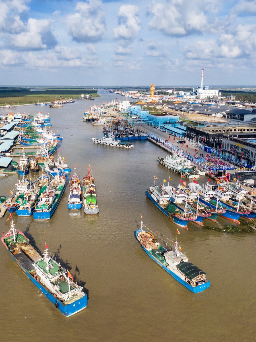 启航开捕盐城射阳黄沙港开捕节