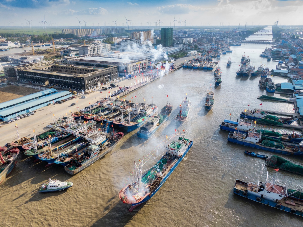 启航开捕盐城射阳黄沙港开捕节