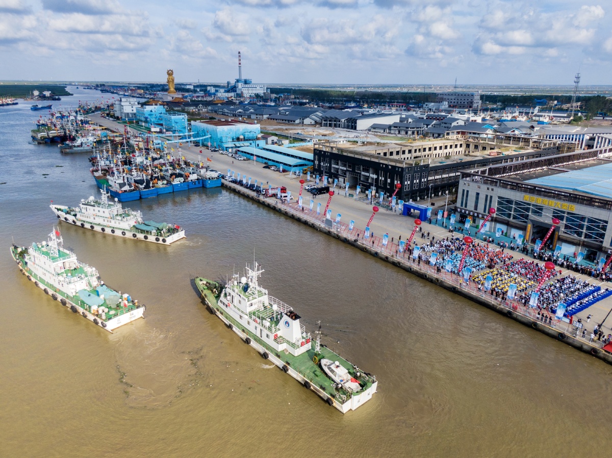 启航开捕盐城射阳黄沙港开捕节