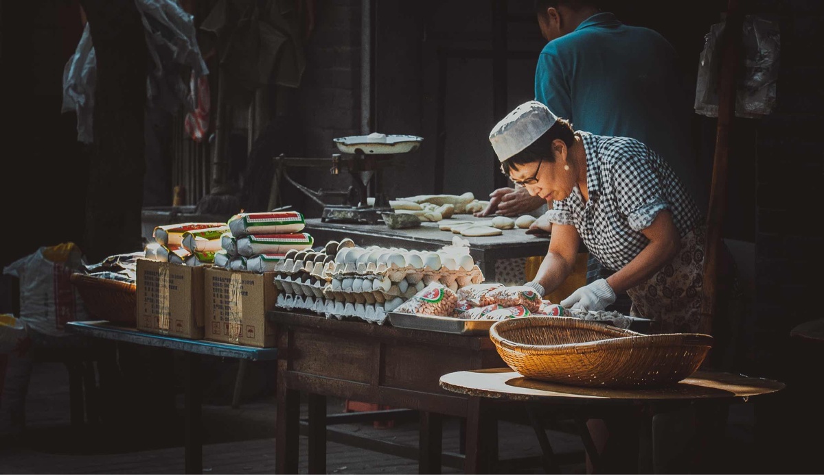 西安回民街~忙碌的人们