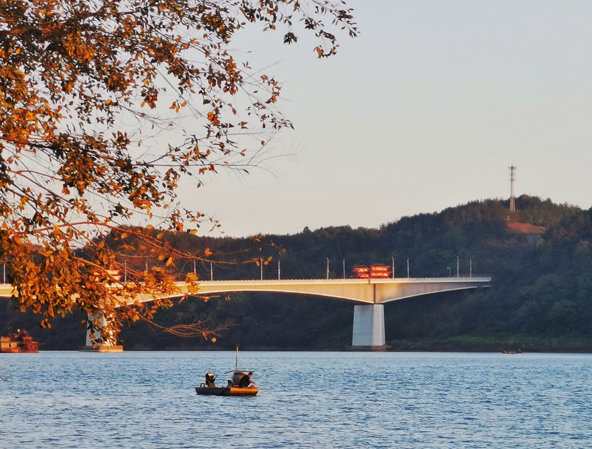 赣州七里镇之冬