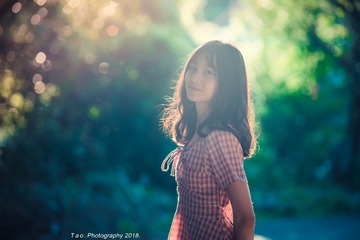 1330702