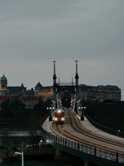 1029047