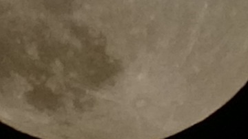 1088756