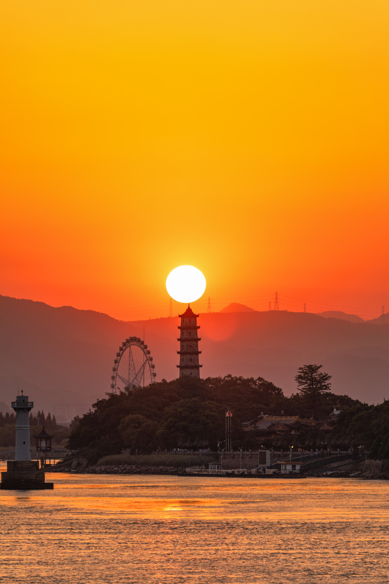 《日落》摄于温州江心屿 - 拍照片的留学生