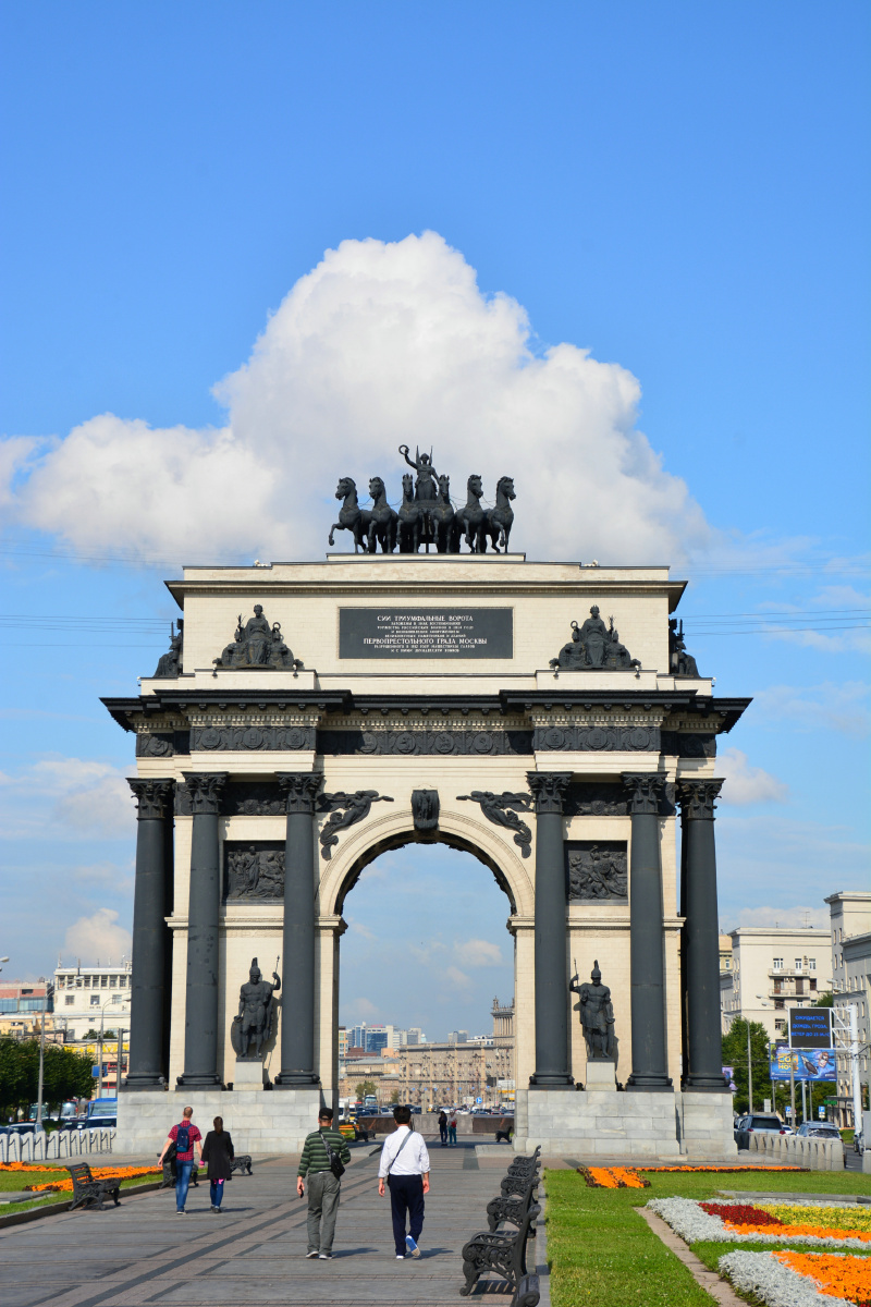 俄罗斯 莫斯科 反法西斯胜利广场 莫斯科市广场 - 请收起小桌板