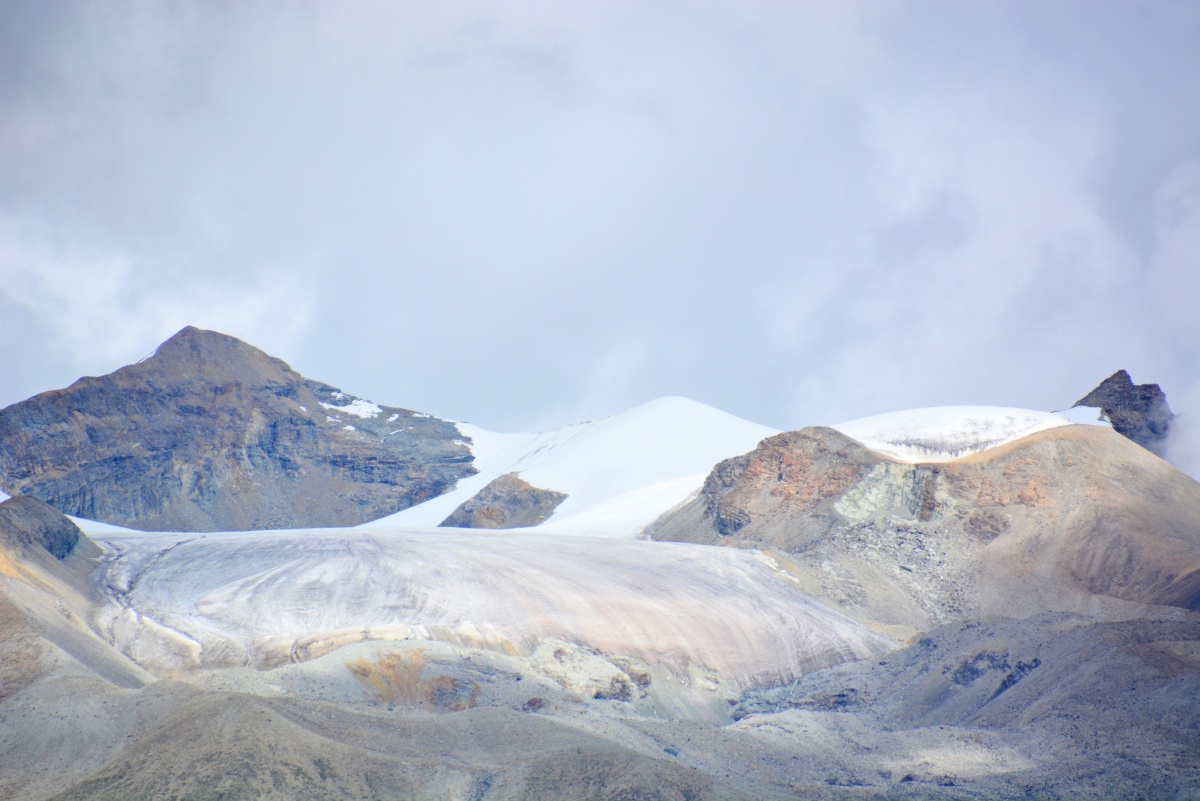 中国西藏自治区念青唐古拉山脉,冰川. - 请收起小桌板 - 图虫