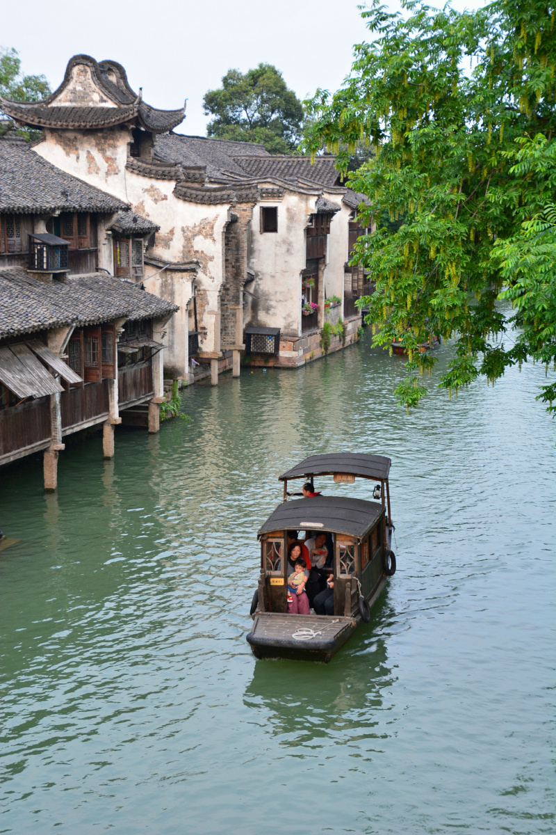 浙江省 嘉兴市 乌镇 西栅 - 请收起小桌板 - 图虫
