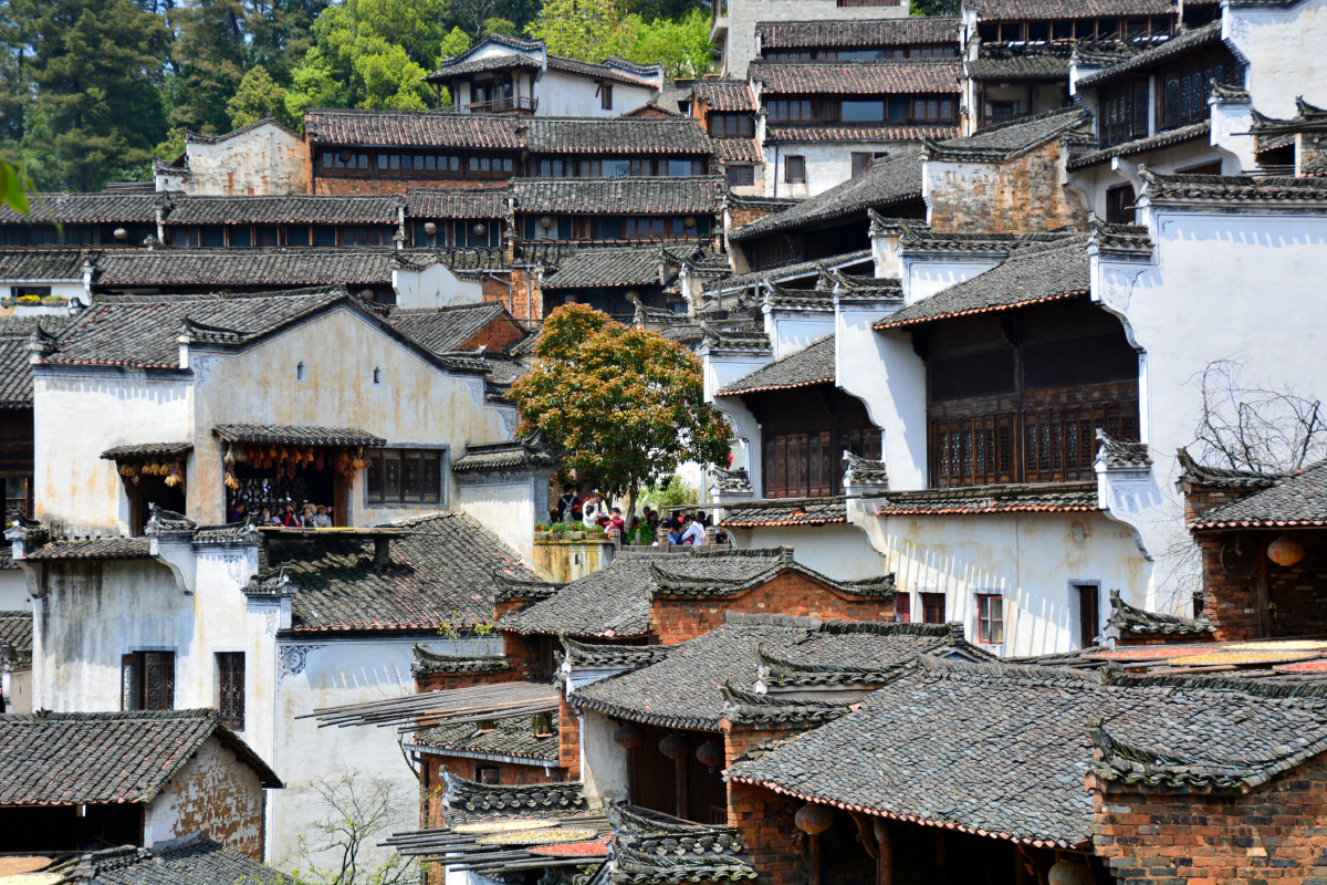 江西省上饶市篁岭徽派建筑粉墙黛瓦