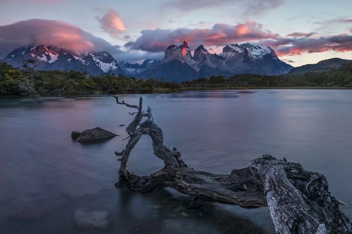 这条风景线犹如大片