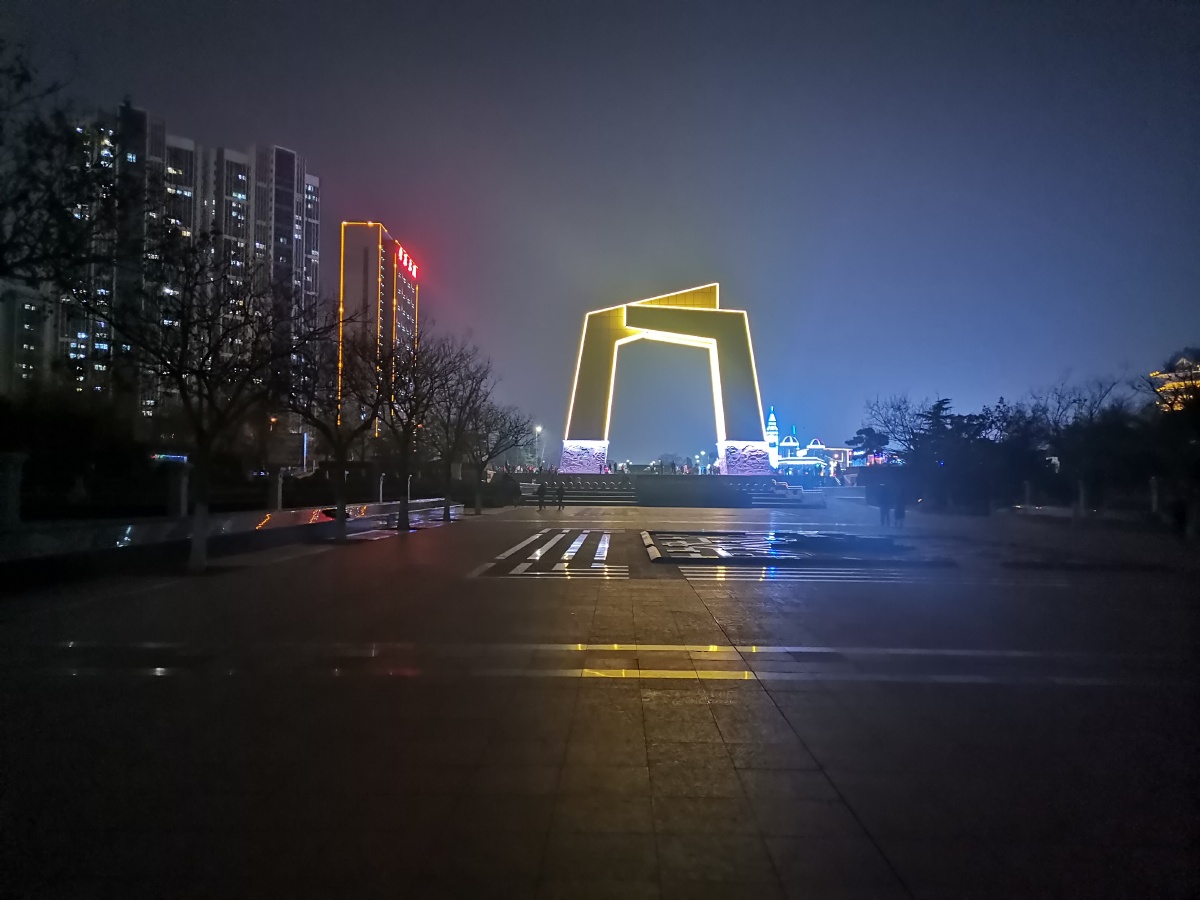 临沂夜景不错