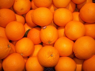 441921