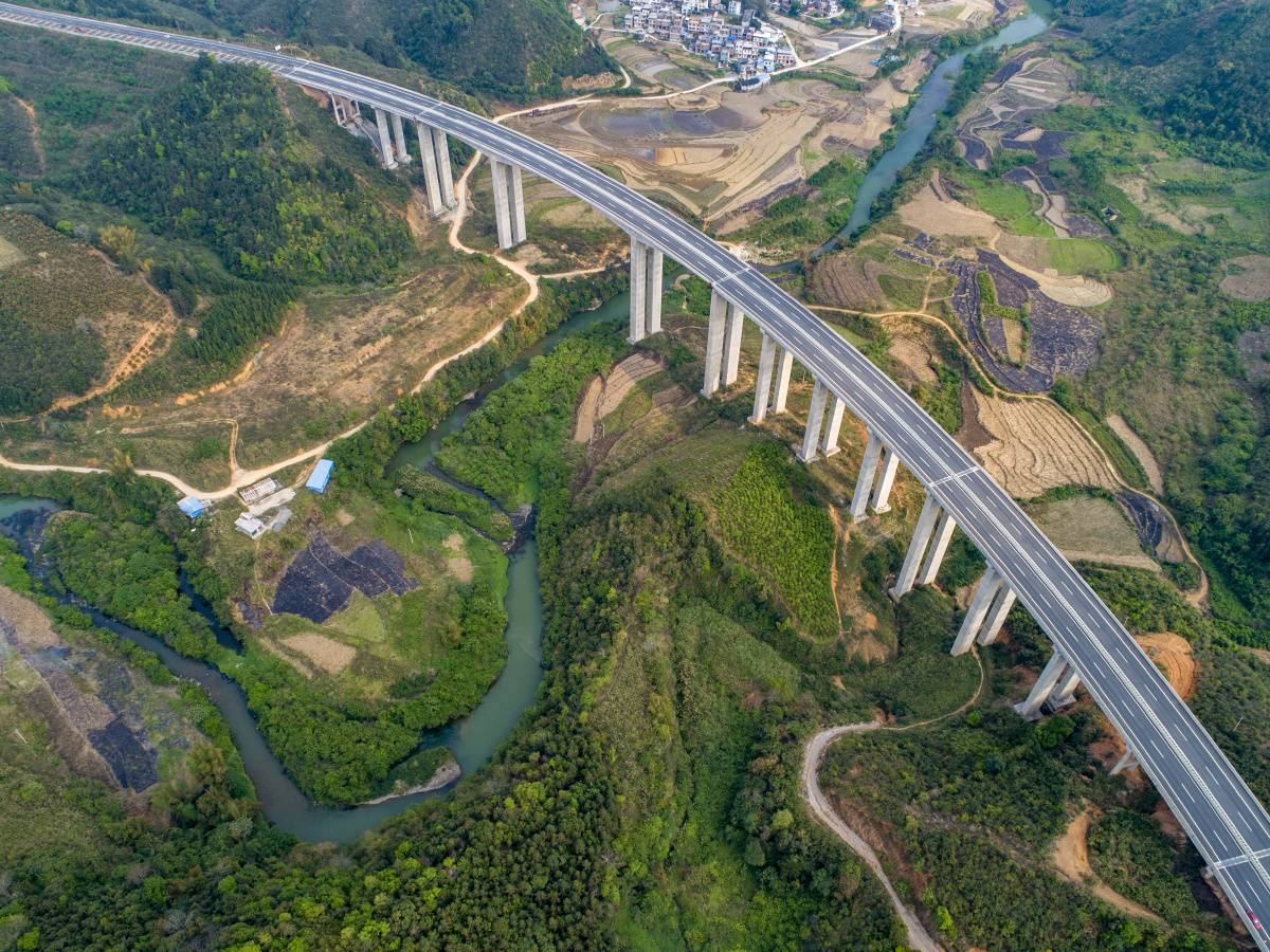 百东河大桥银百高速