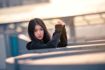 001