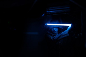 385167