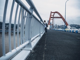 599951