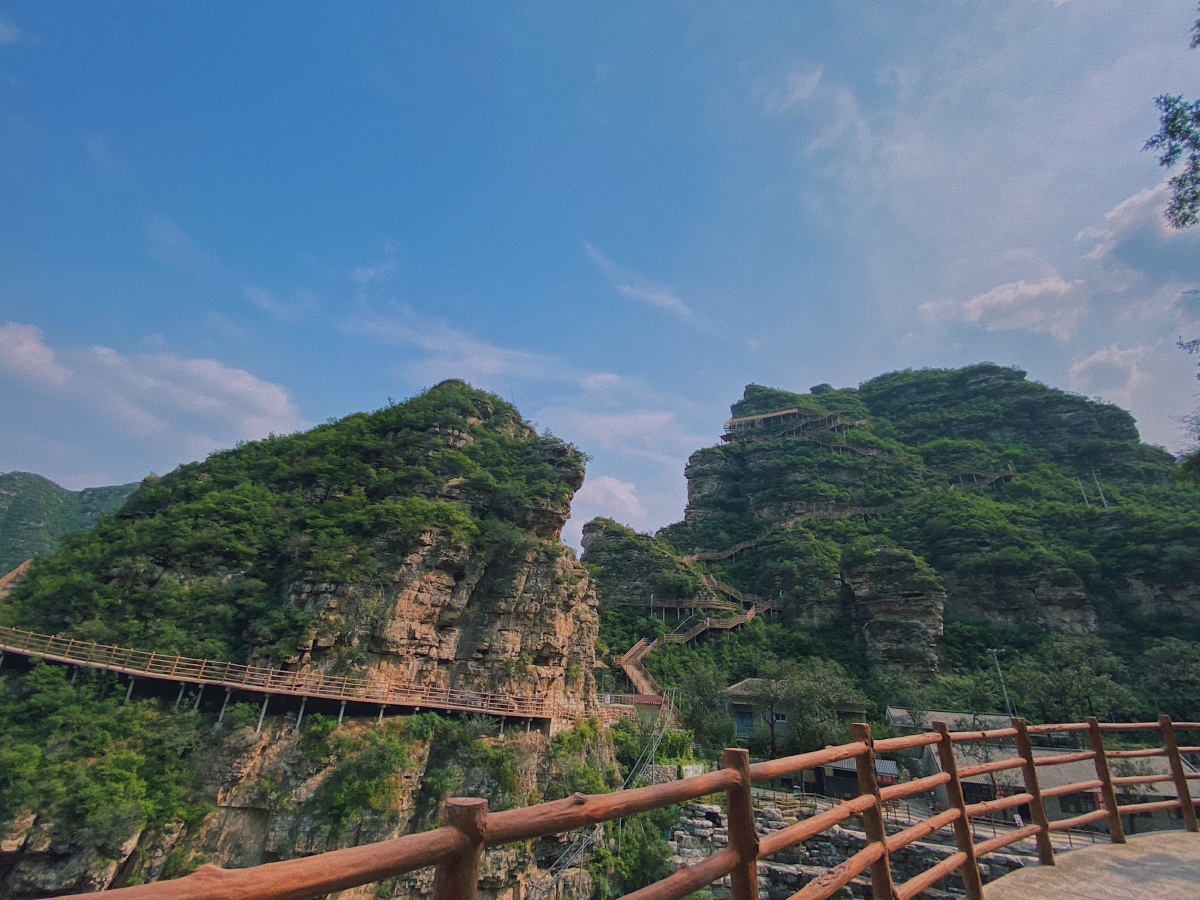 北京房山十渡镇风光78独特的喀斯特地貌