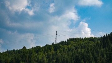 E8F87F63-2B9E-4151-B1A5-9502B1DD787D/L0/001