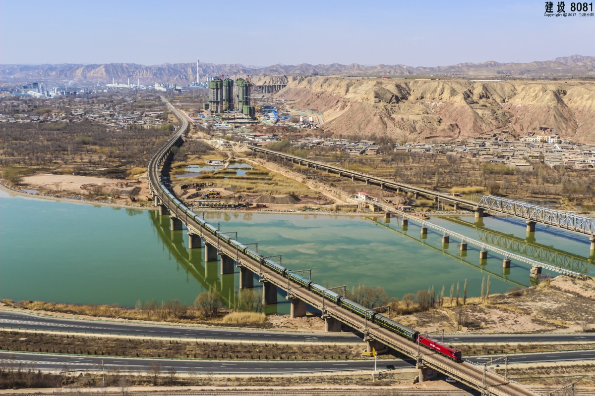 大美八盘峡之列车篇