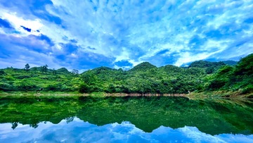 6376C032-2FB0-452E-AD1E-4D3216A41F37/L0/001