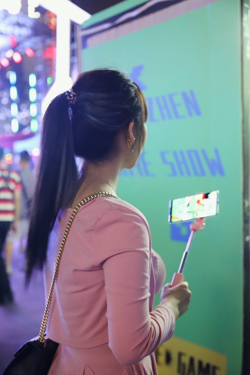 斗鱼美女直播猫九