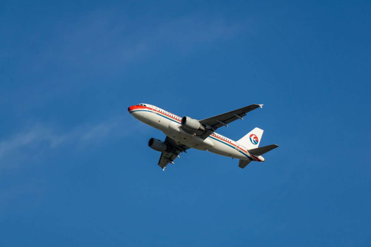 上海虹桥机场,天山路拍起飞.有上海的朋友一起拍飞机. - 爱拍飞机 - 