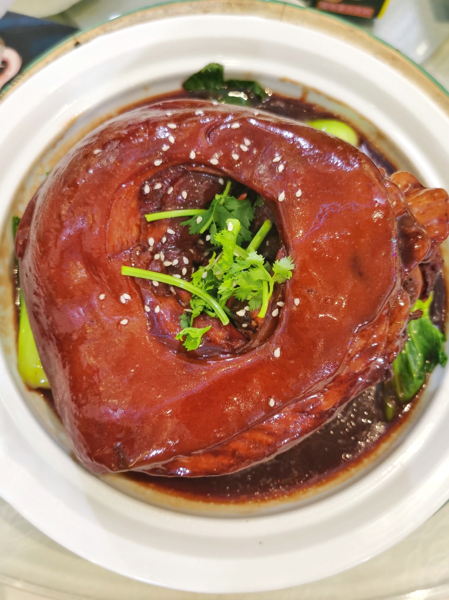 美味佳肴红烧蹄膀