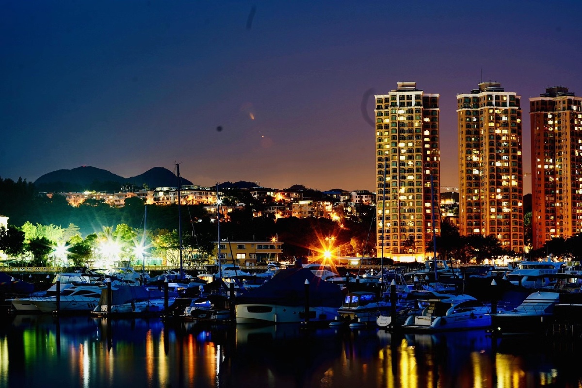 屯门黄金海岸的夜