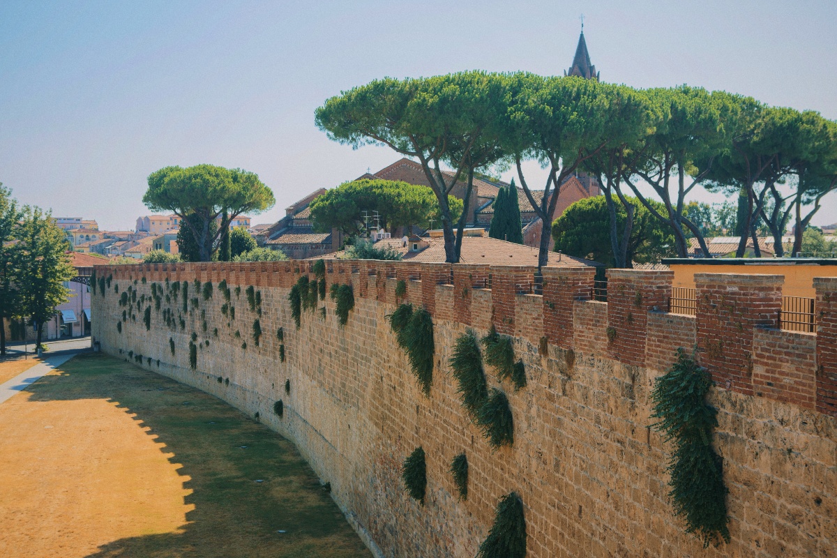 意大利比萨古城墙 - 巴比伦柏林 - 图虫