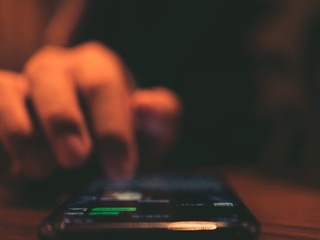 720425