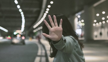 001