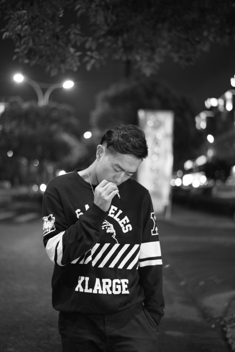 夜景男生人像 - 喜欢拍照的丑货 - 图虫网 - 优质摄影师交流社区