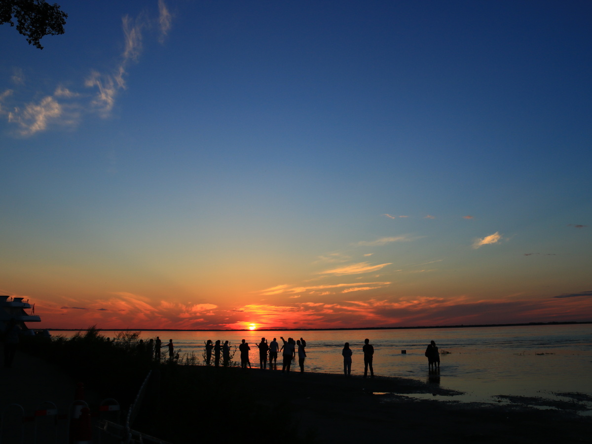 华夏东极抚远的夕阳之约!