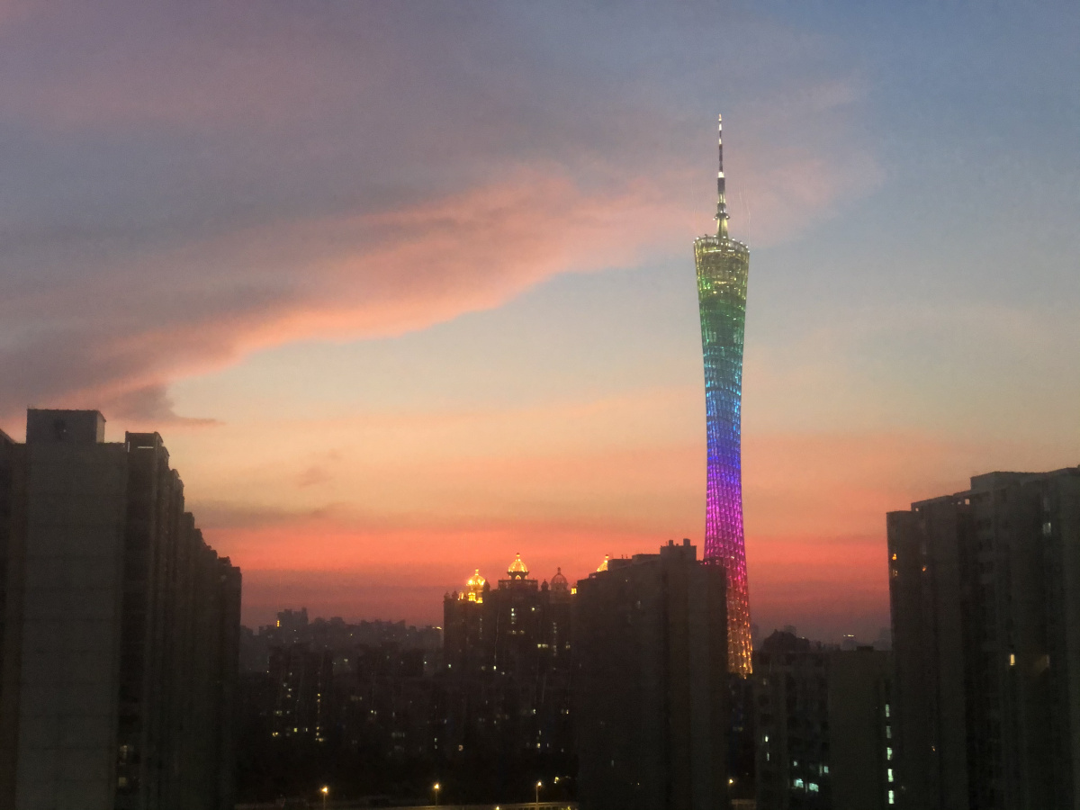 2020年10月27日傍晚的广州塔