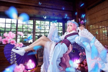 Yuyuko-Cosplay-by-Ely-34