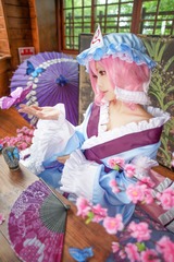 Yuyuko-Cosplay-by-Ely-4