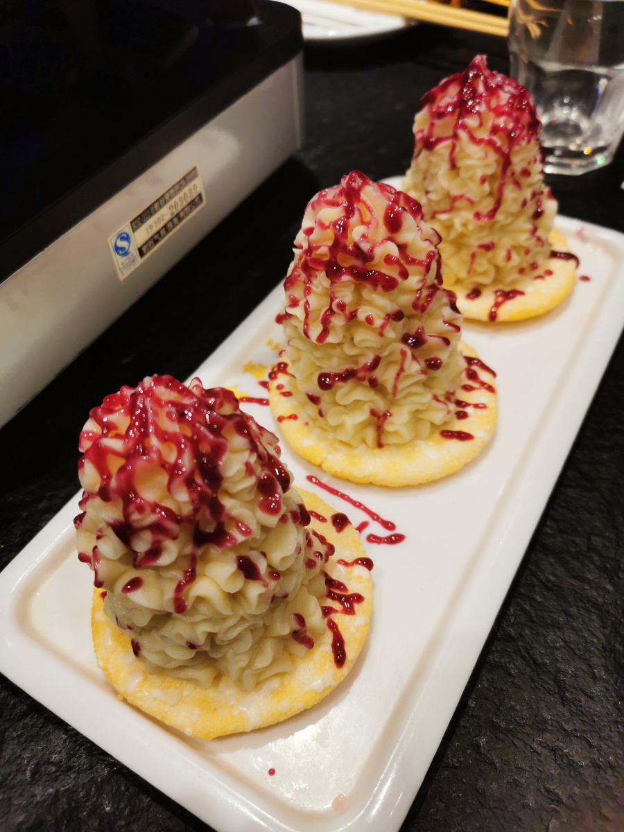 美食 蓝莓山药 冰淇淋一样的口感 - 虎虎猪 - 图虫