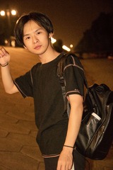 1606562