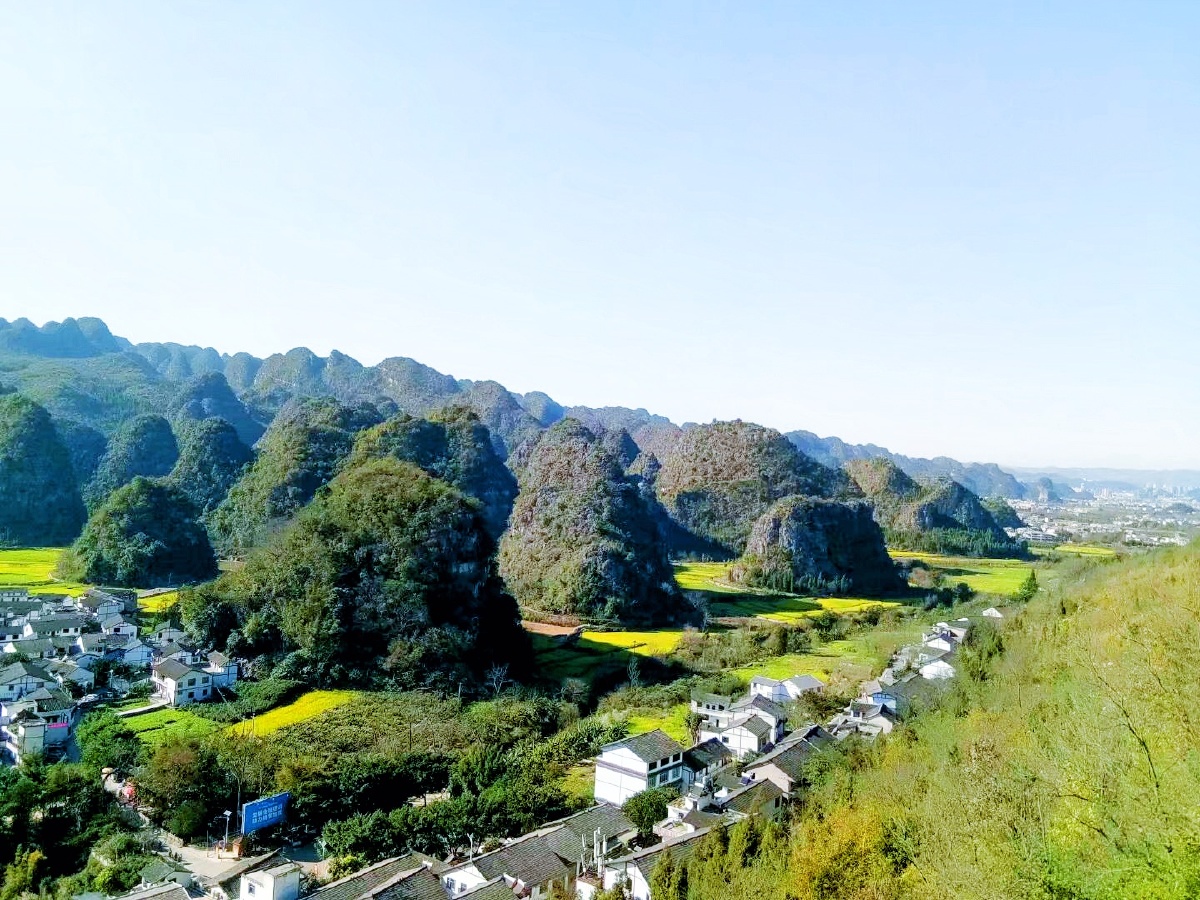 喀斯特地貌万峰林