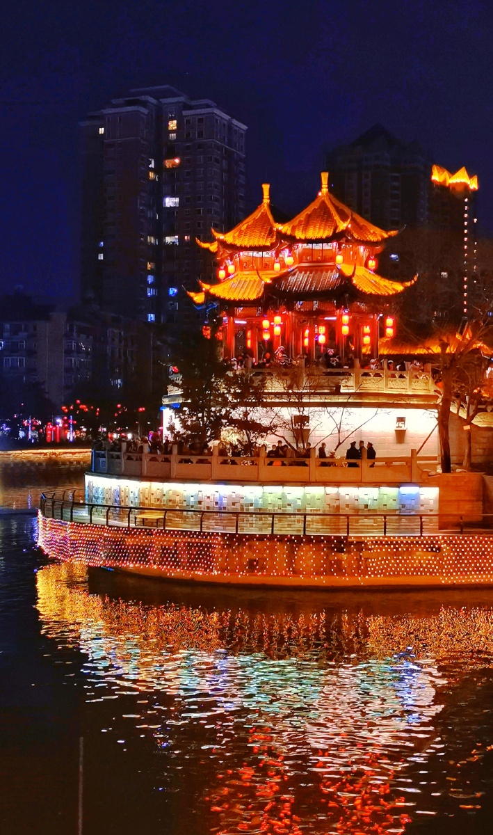 城市夜景小分队