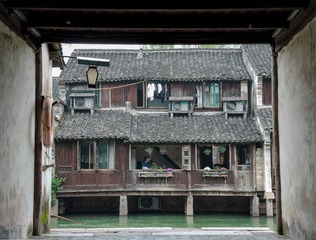 1C04A6CF-46B1-4608-9F7E-50E0E746EF35/L0/001