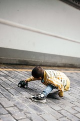 001